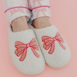 Cozy White Slippers with Pink Bow